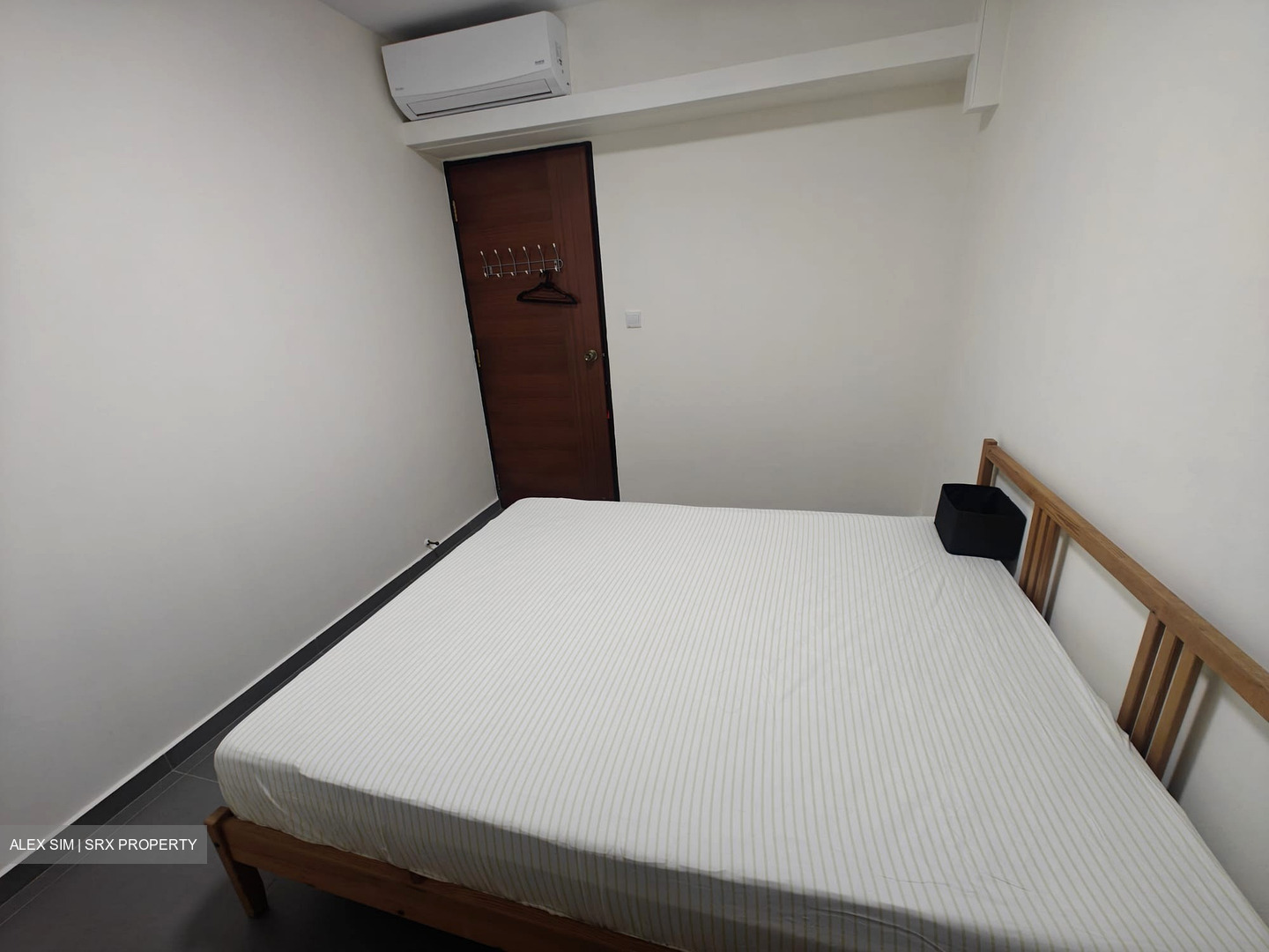 Blk 220C Linear Green @ Bedok (Bedok), HDB 4 Rooms #528877711